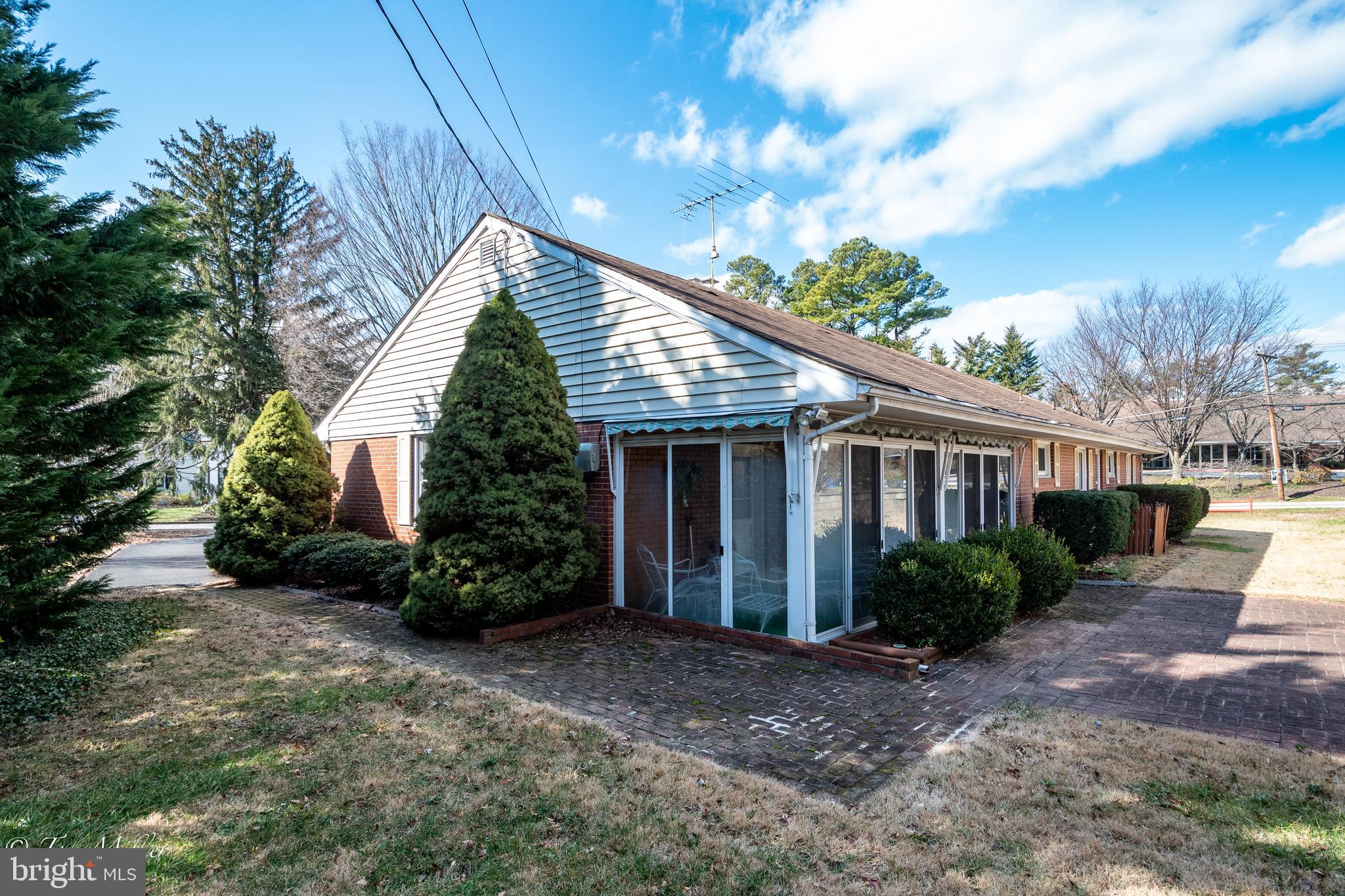 826 Trafalgar Road Baltimore, MD 21204 - Photo 3 of 35 Gallery Image 3