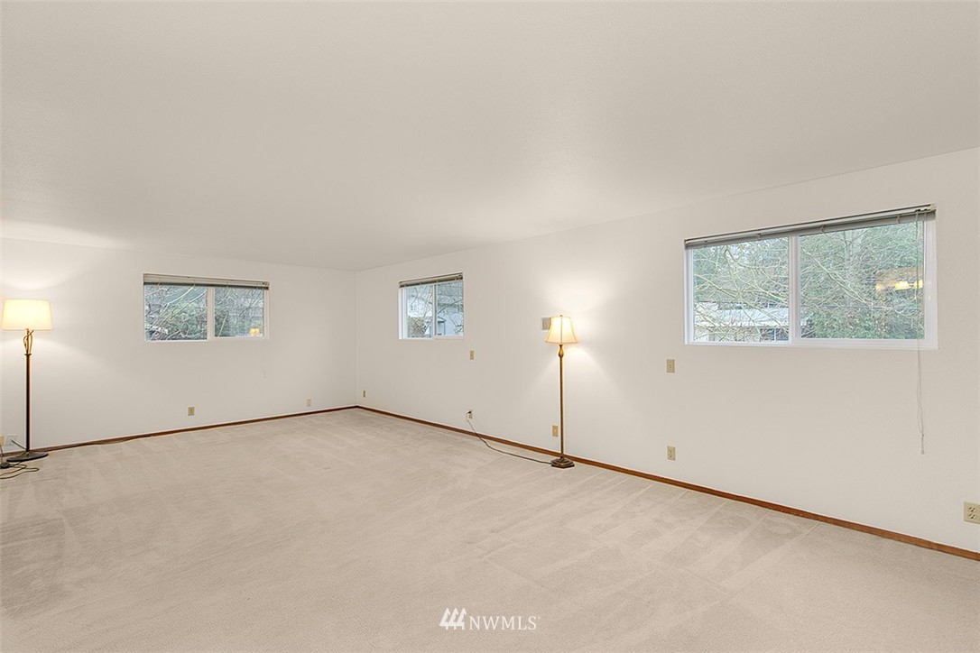9612 South 177th Street Renton, WA 98055 - Photo 11 of 19