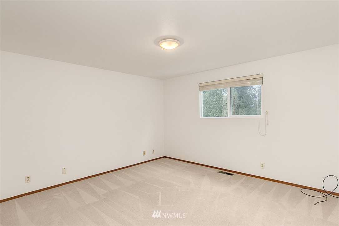 9612 South 177th Street Renton, WA 98055 - Photo 15 of 19