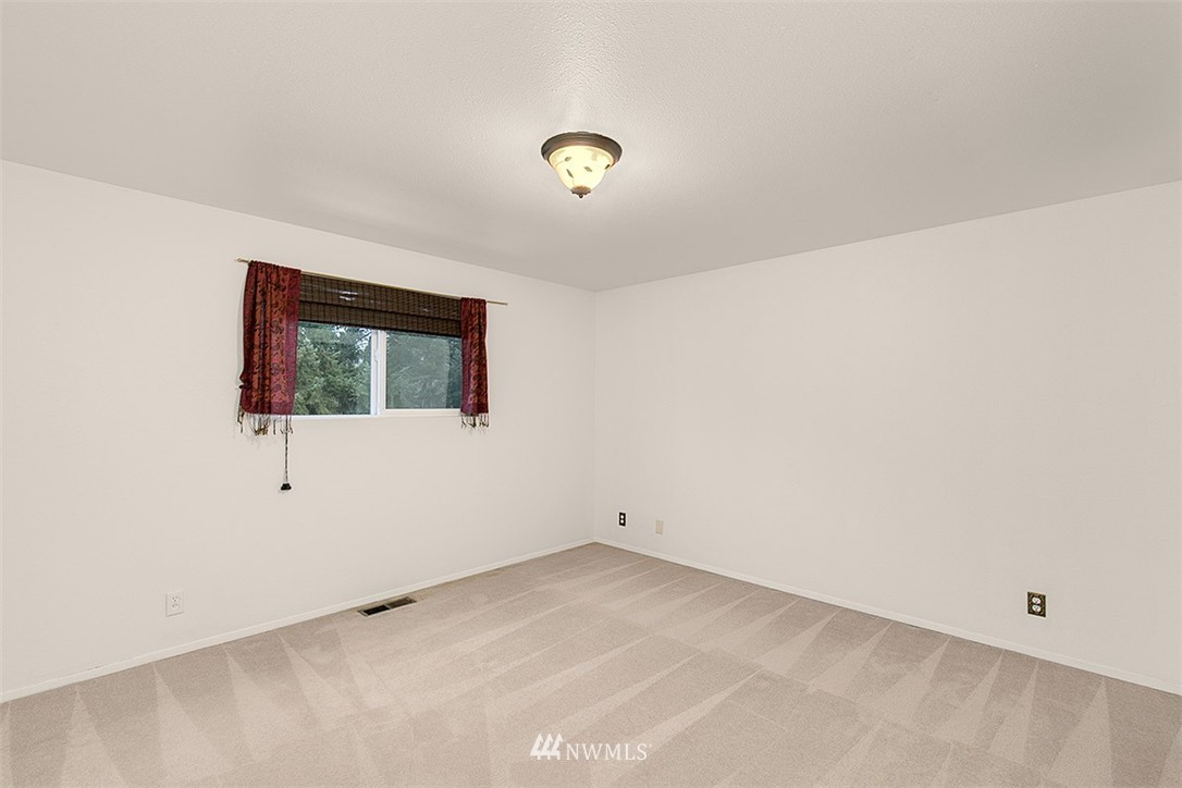 9612 South 177th Street Renton, WA 98055 - Photo 16 of 19