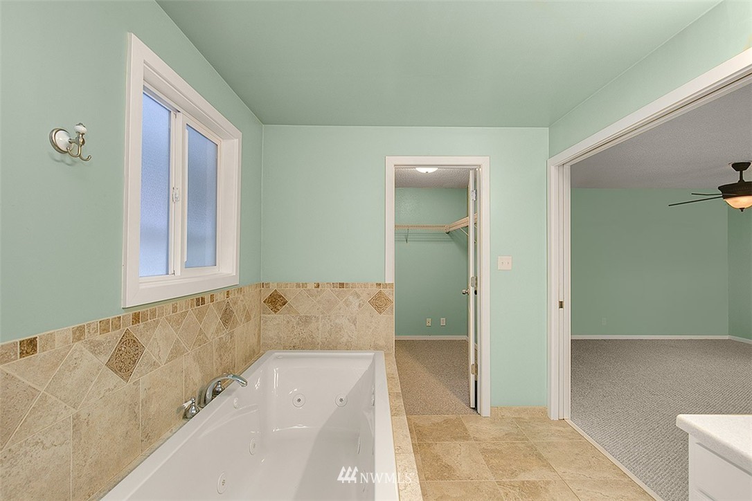 9612 South 177th Street Renton, WA 98055 - Photo 10 of 19