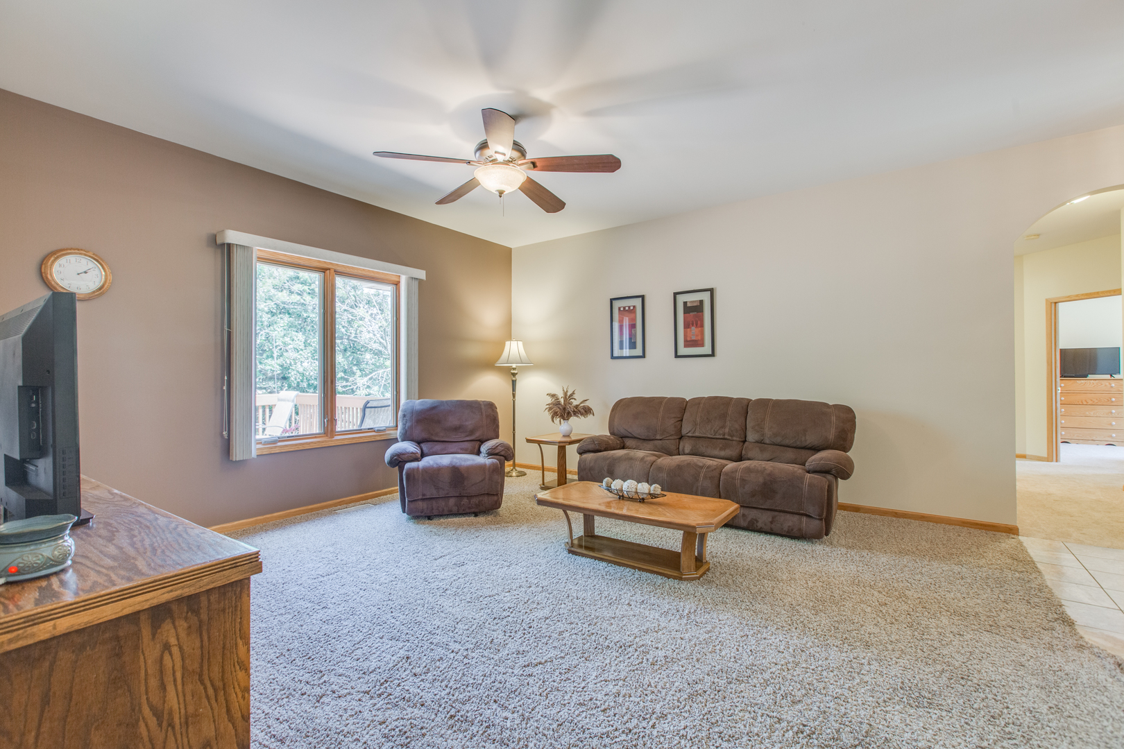 2608 Rolling Oaks Road Spring Grove, IL 60081 - Photo 3 of 38