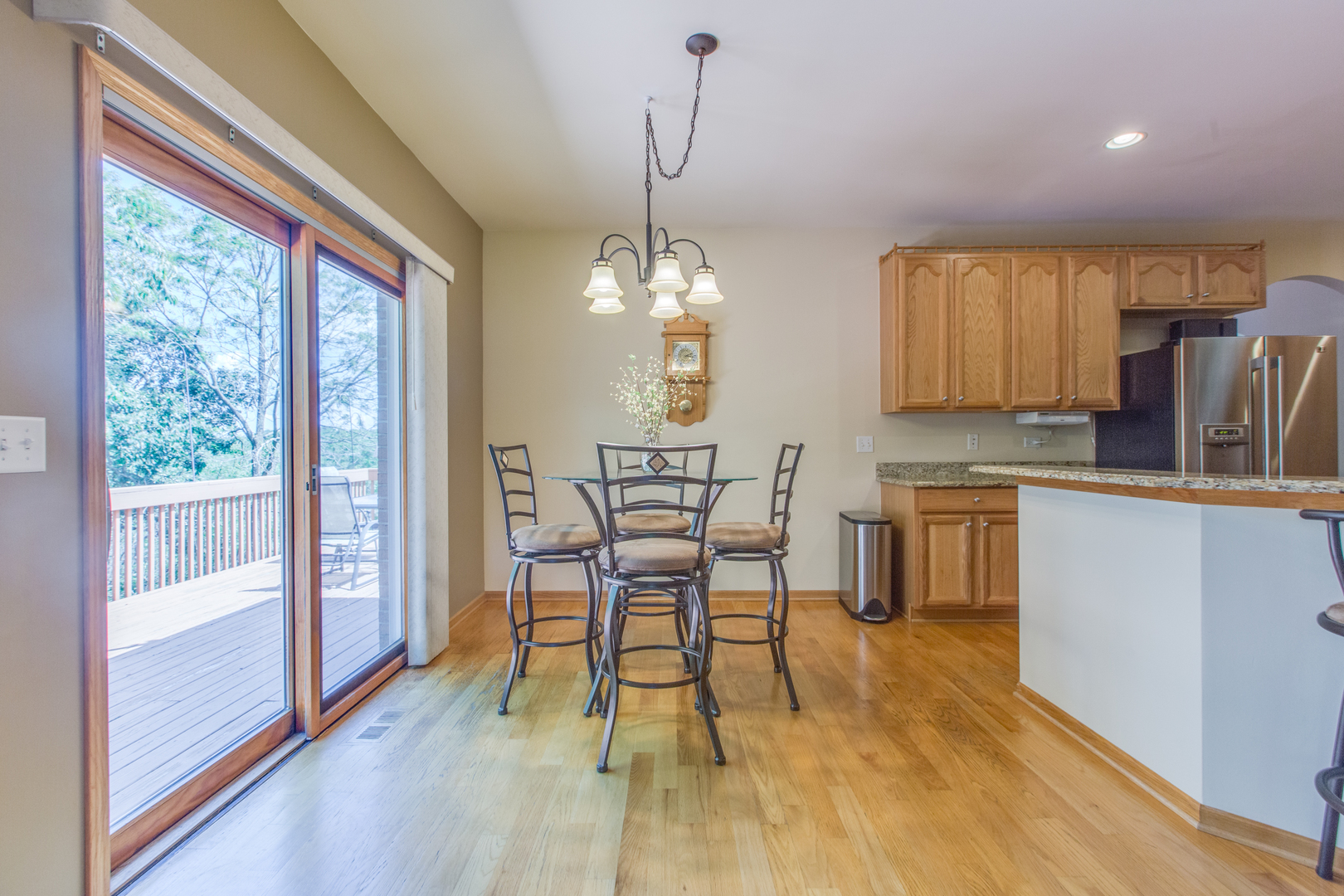 2608 Rolling Oaks Road Spring Grove, IL 60081 - Photo 10 of 38