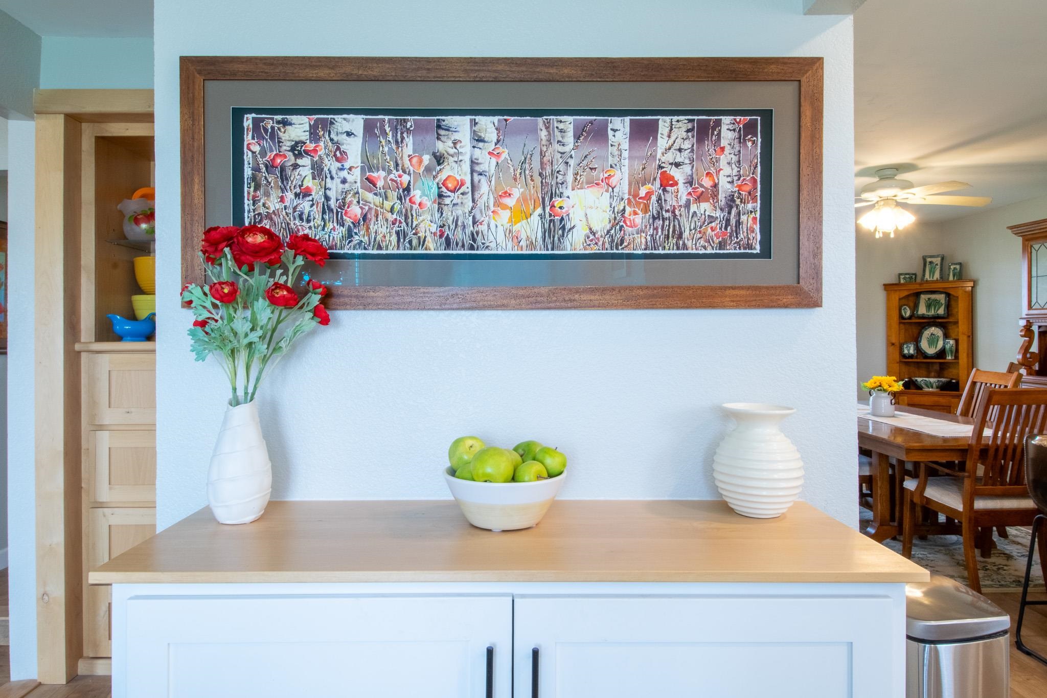 273 30 Road Grand Junction, CO 81503 - Photo 18 of 42 a vase of flowers sitting on a table