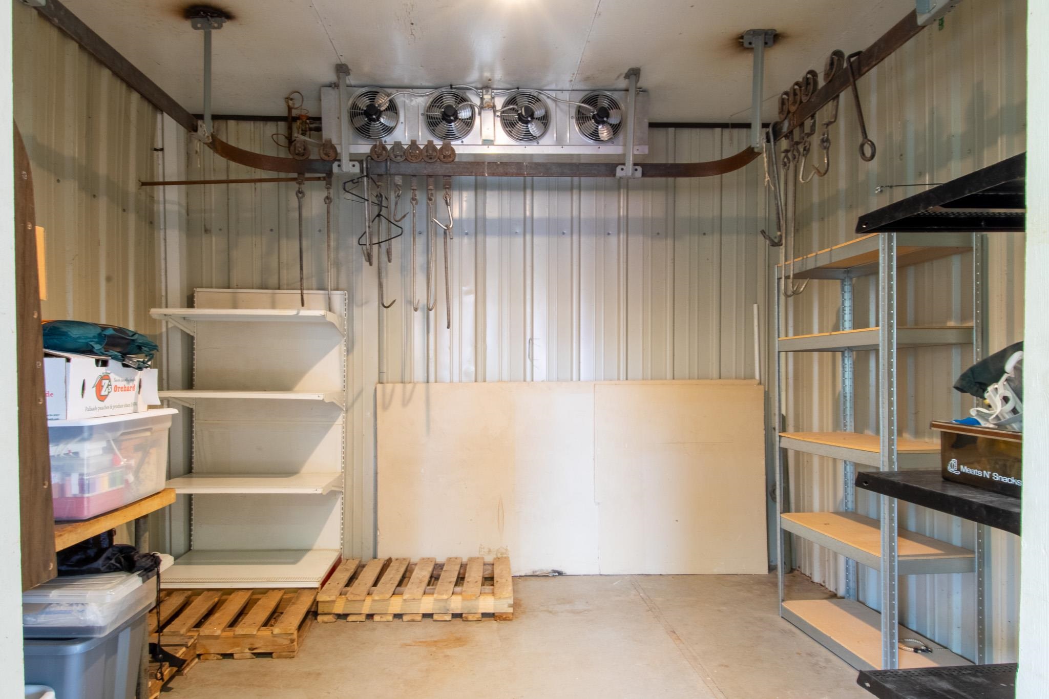 273 30 Road Grand Junction, CO 81503 - Photo 40 of 42 a room with cabinets and a wooden floor