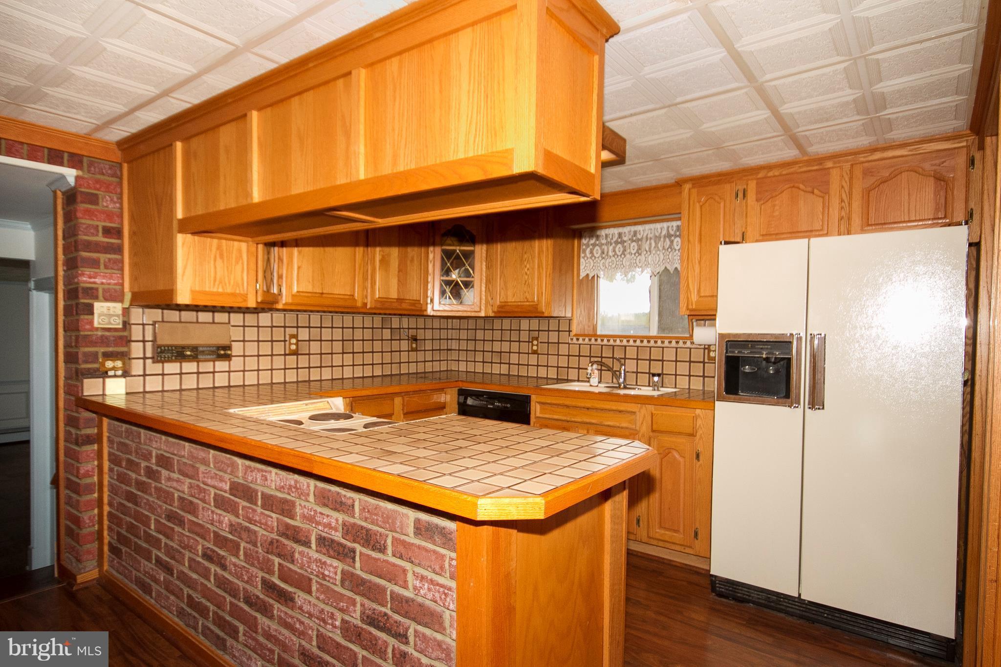 4708 Silver Spring Road Perry Hall, MD 21128 - Photo 17 of 30 Kitchen