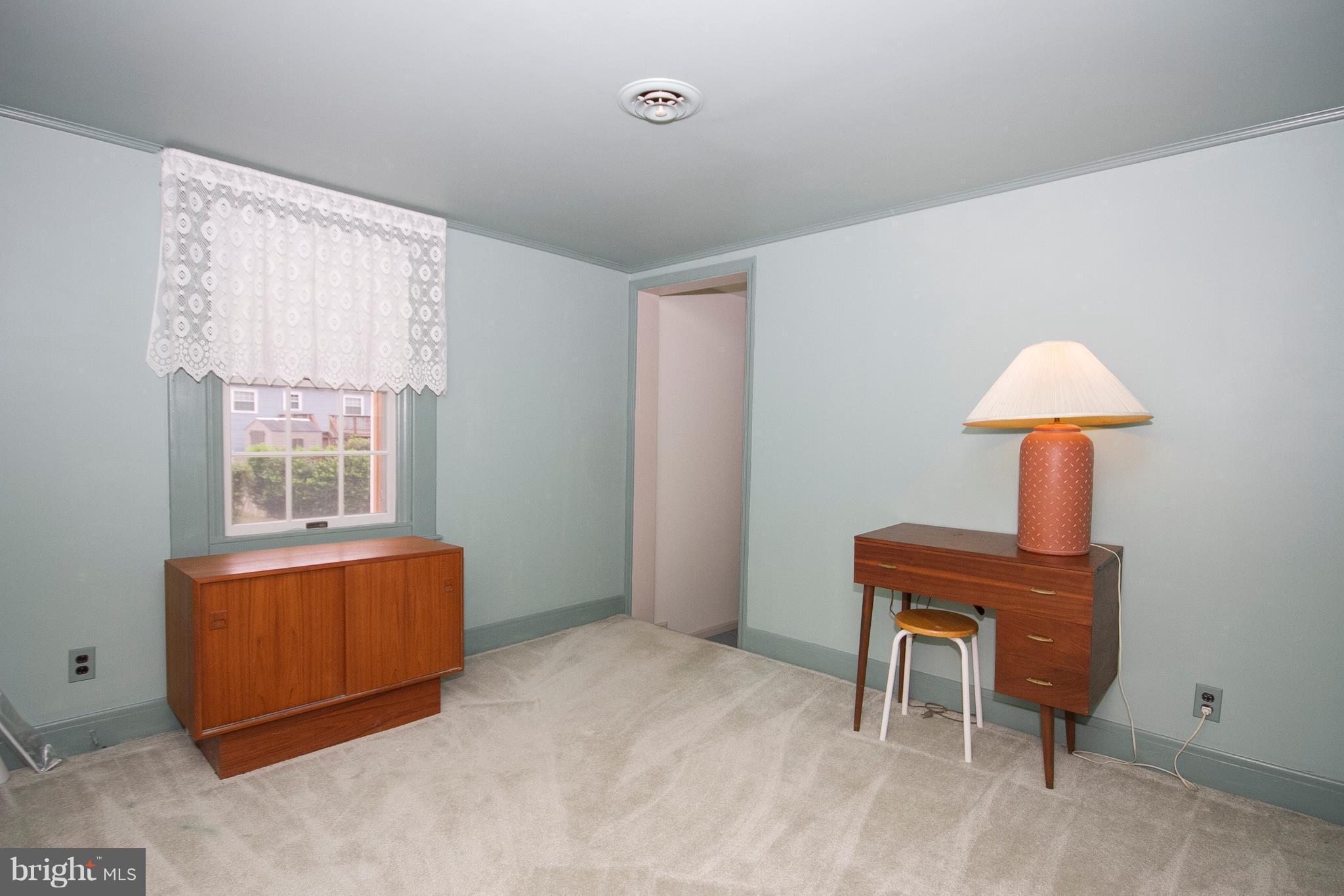 4708 Silver Spring Road Perry Hall, MD 21128 - Photo 23 of 30 Interior (General)