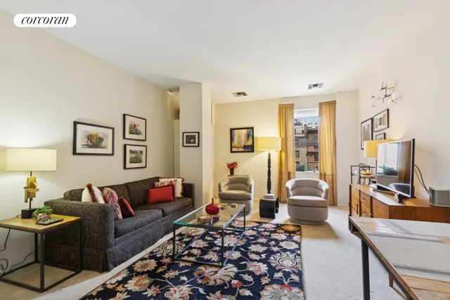 $599,000 | 253 West 73rd Street, Unit 7L | Upper West Side
