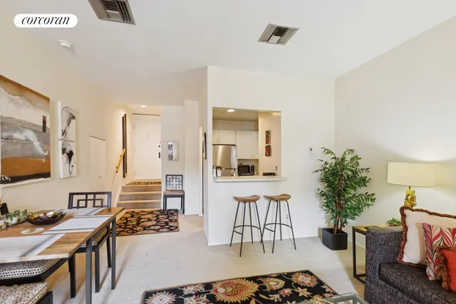 $599,000 | 253 West 73rd Street, Unit 7L | Upper West Side