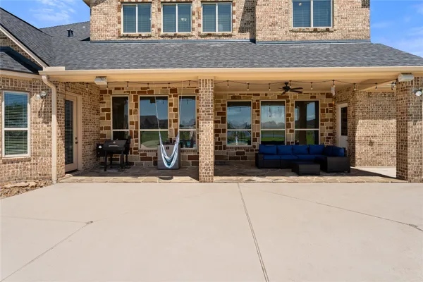 a view of a street view