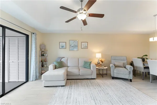 $209,000 | 809 Augusta Boulevard, Unit 8096, Naples, FL 34113