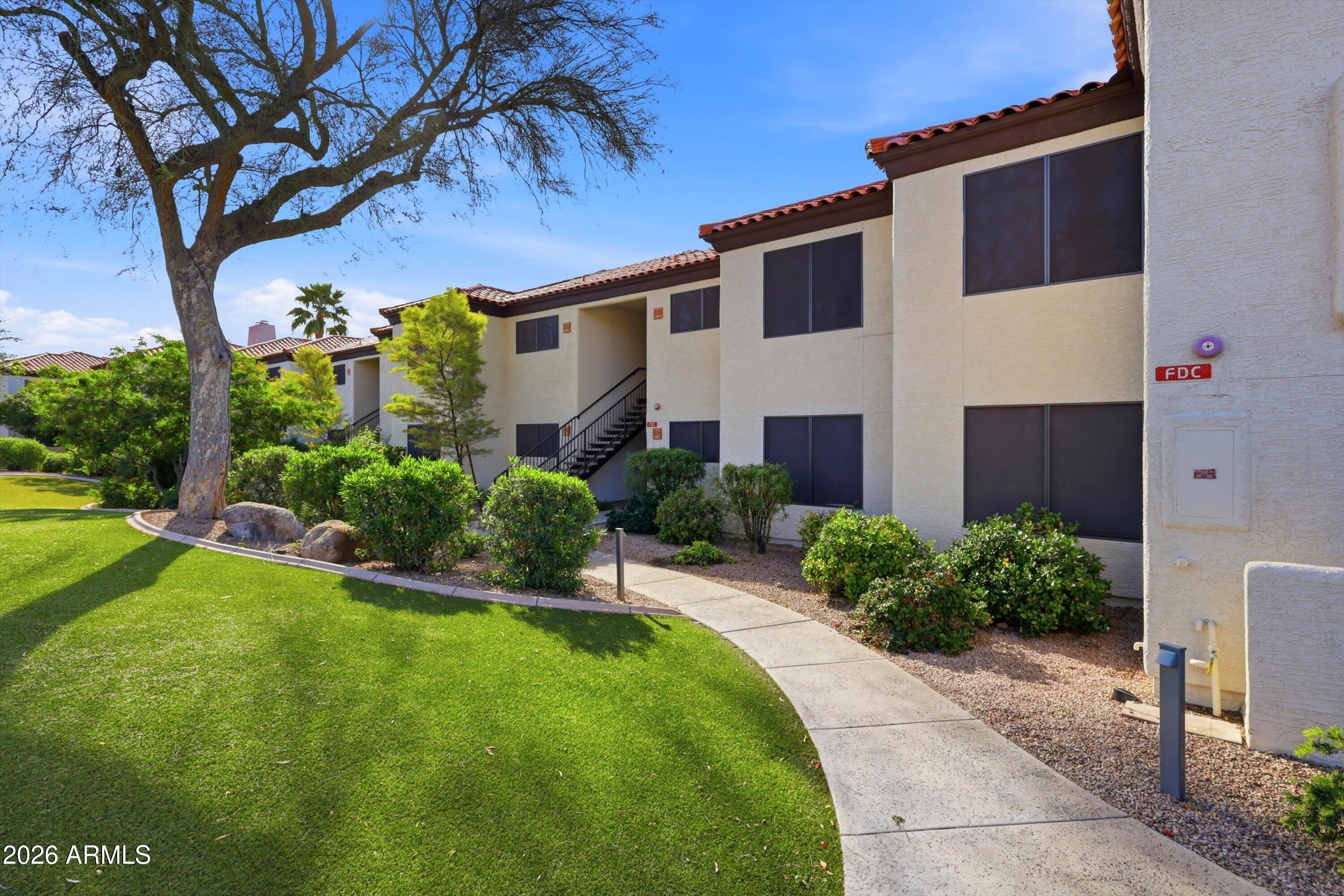 9990 North Scottsdale Road, Unit 2029 Paradise Valley, AZ 85253 - Photo 2 of 27 Front Entry View