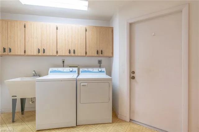 $730,000 | 2353 Abbey Court, Naples, FL 34112