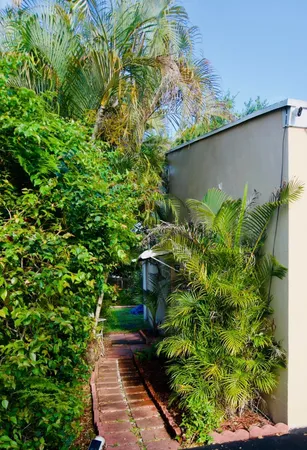$1,450 | 13925 Northeast 16th Avenue, North Miami, FL 33181