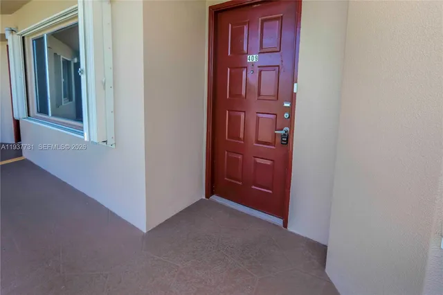 $2,300 | 850 Southwest 138th Avenue, Unit 409D, Pembroke Pines, FL 33027