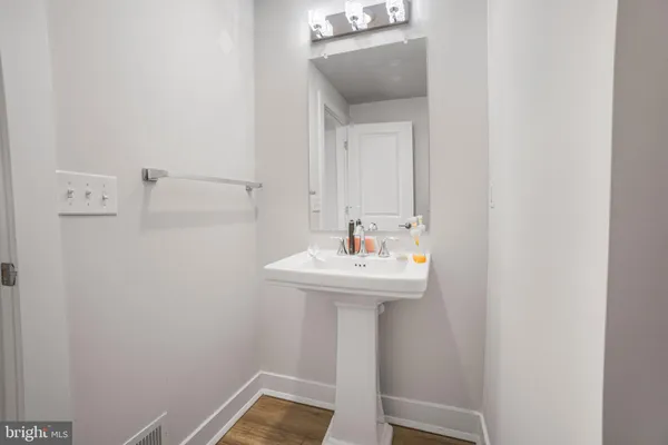a view of a rooms
