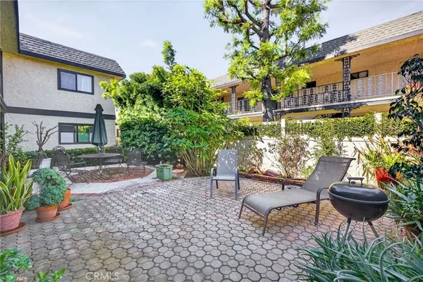 $574,900 | 2115 Ohio Avenue, Signal Hill, CA 90755