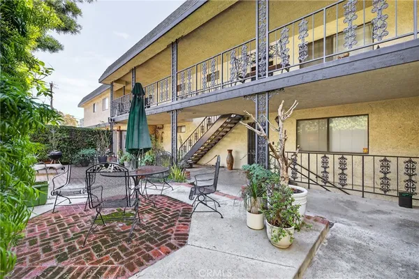 $574,900 | 2115 Ohio Avenue, Signal Hill, CA 90755