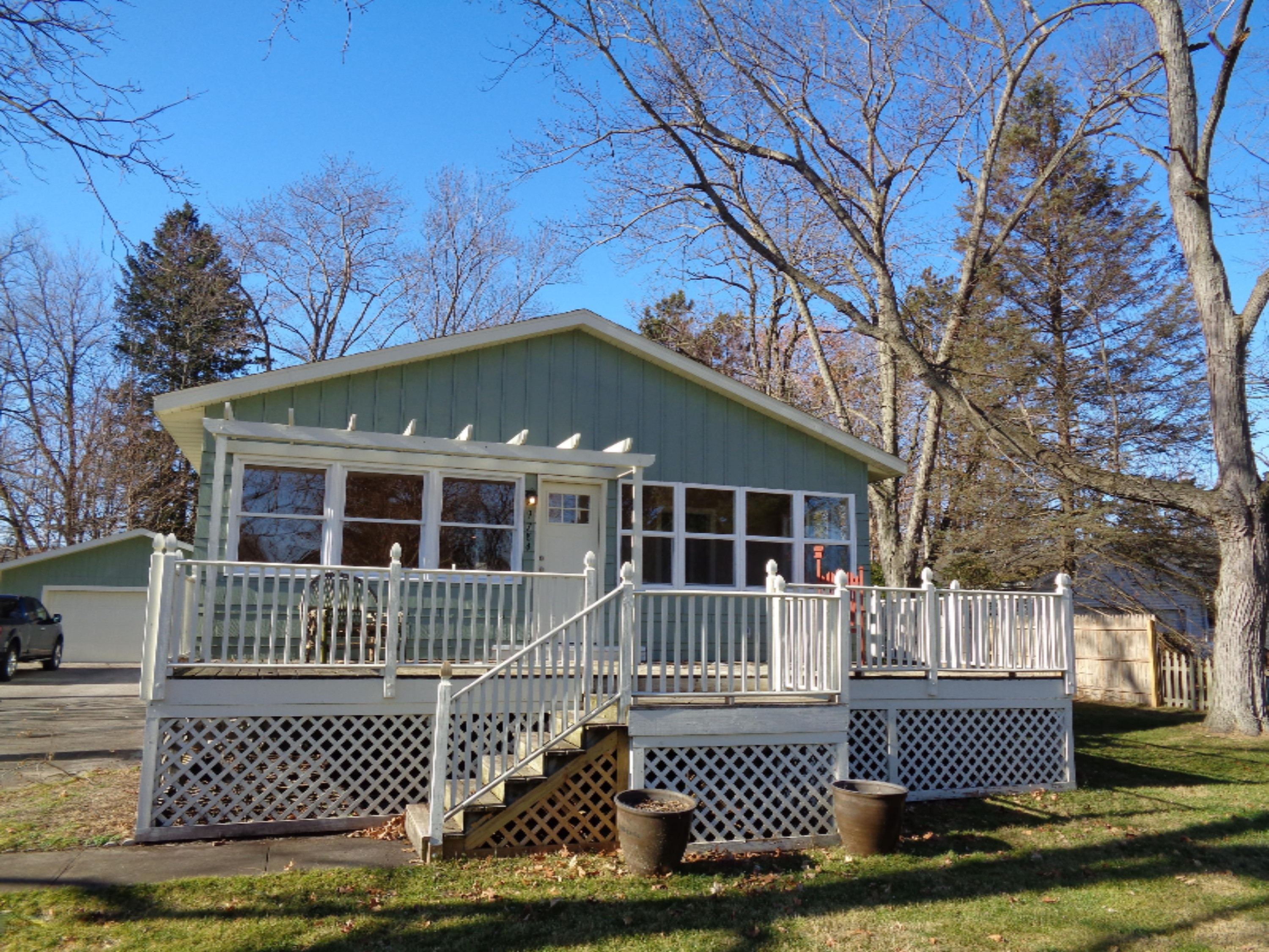 9784 Baldwin Road Bridgman, MI 49106 - Photo 1 of 37 DSC07037
