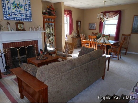1252 West Governor Street Springfield, IL 62704 - Photo 5 of 24 Gallery Image 5