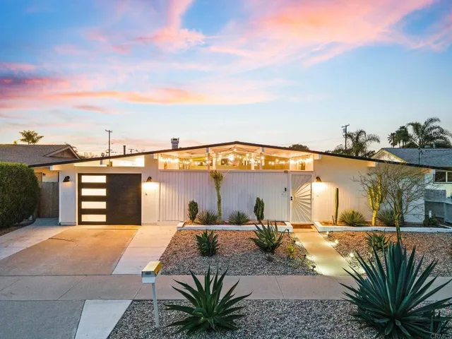 $950,000 | 3430 Las Vegas Drive, Oceanside, CA 92054