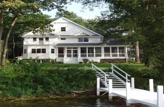 2301 North Knollwood, Lake Geneva, WI 53147