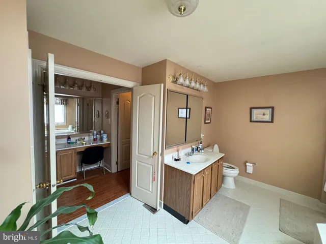 $3,900 | 185 Daylesford Boulevard, Unit 185, Berwyn, PA 19312