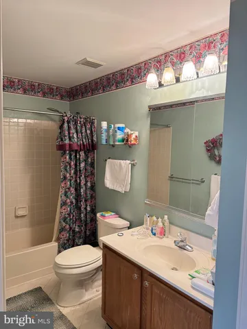 $3,900 | 185 Daylesford Boulevard, Unit 185, Berwyn, PA 19312