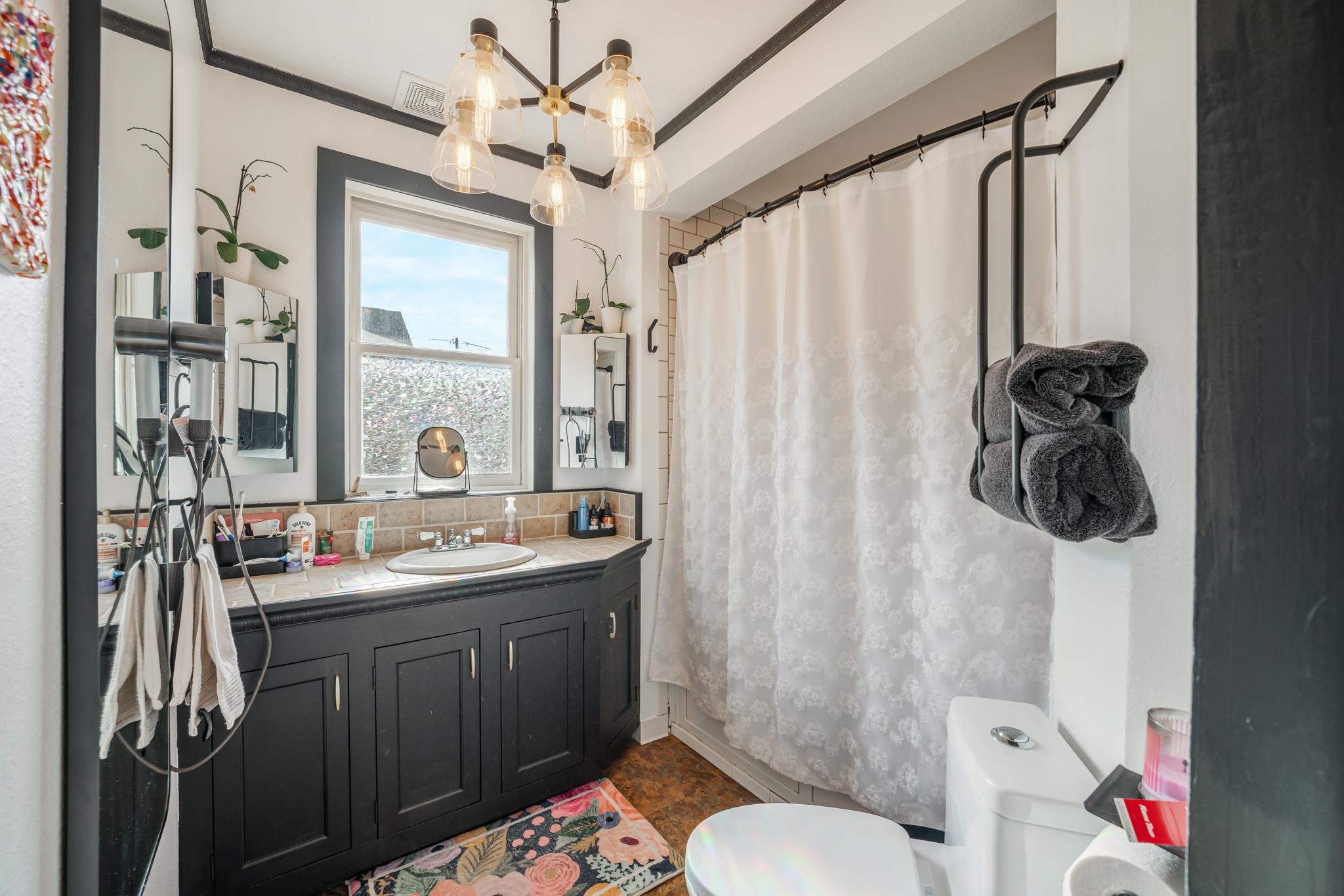 517 South Locust Street Appleton, WI 54914 - Photo 11 of 36