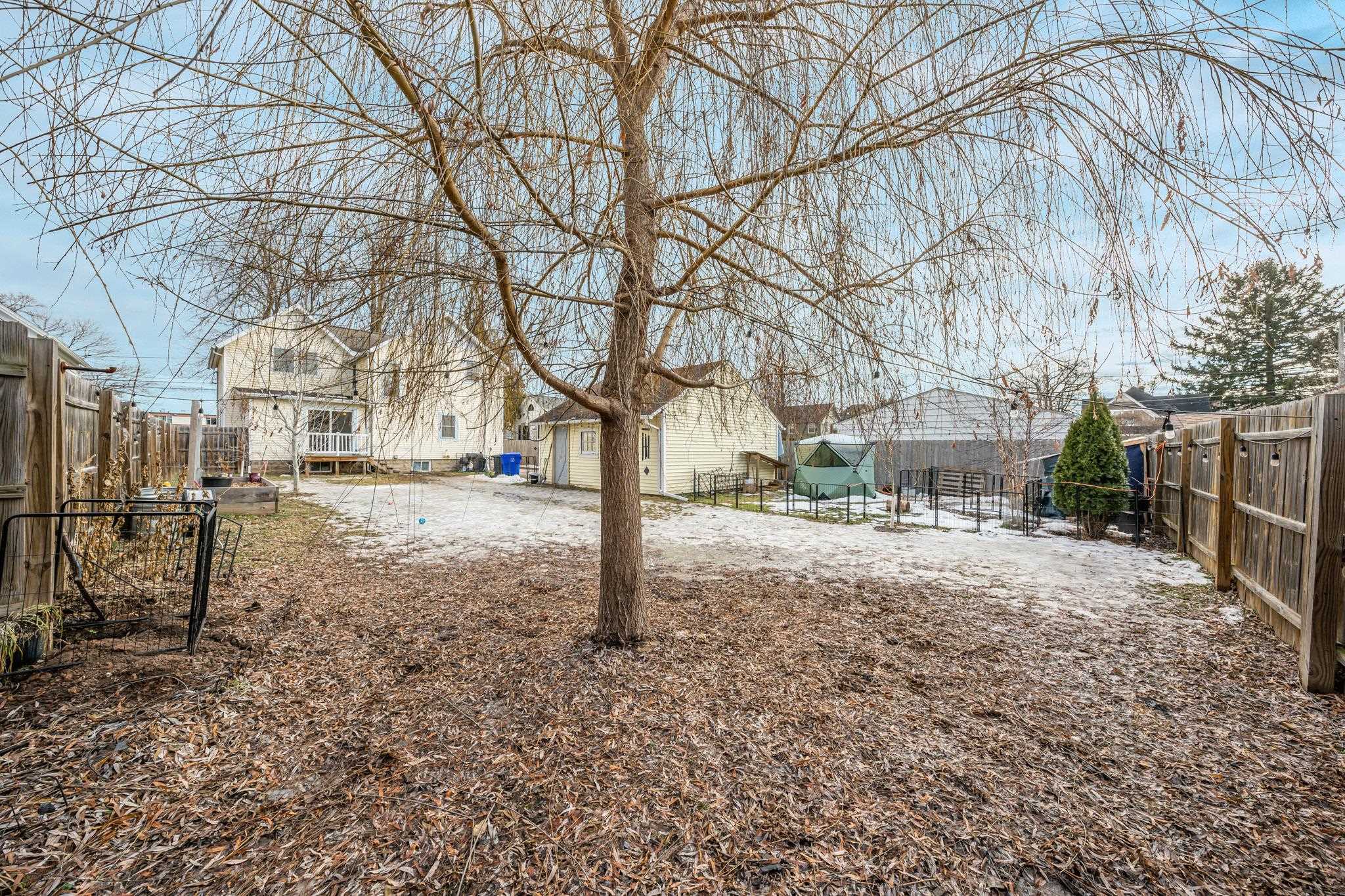 517 South Locust Street Appleton, WI 54914 - Photo 31 of 36