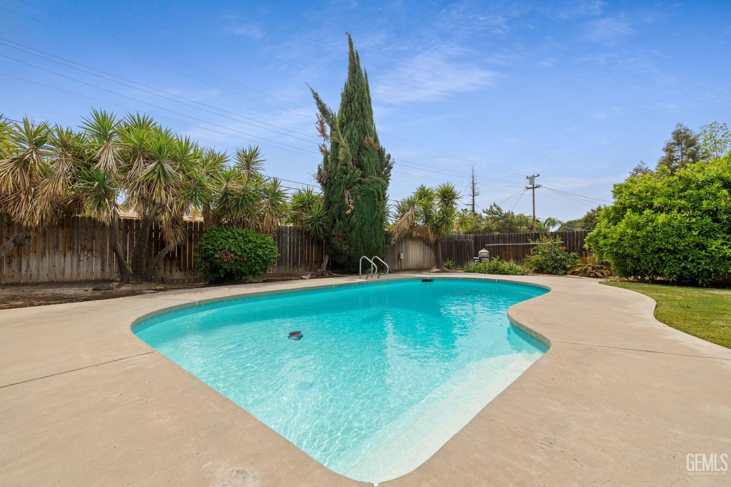 Undisclosed Address Bakersfield, CA 93306 - Photo 40 of 46 a view of a outdoor space