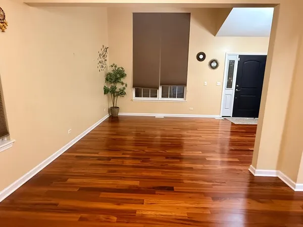 $3,200 | 3161 Hopewell Drive, Aurora, IL 60502