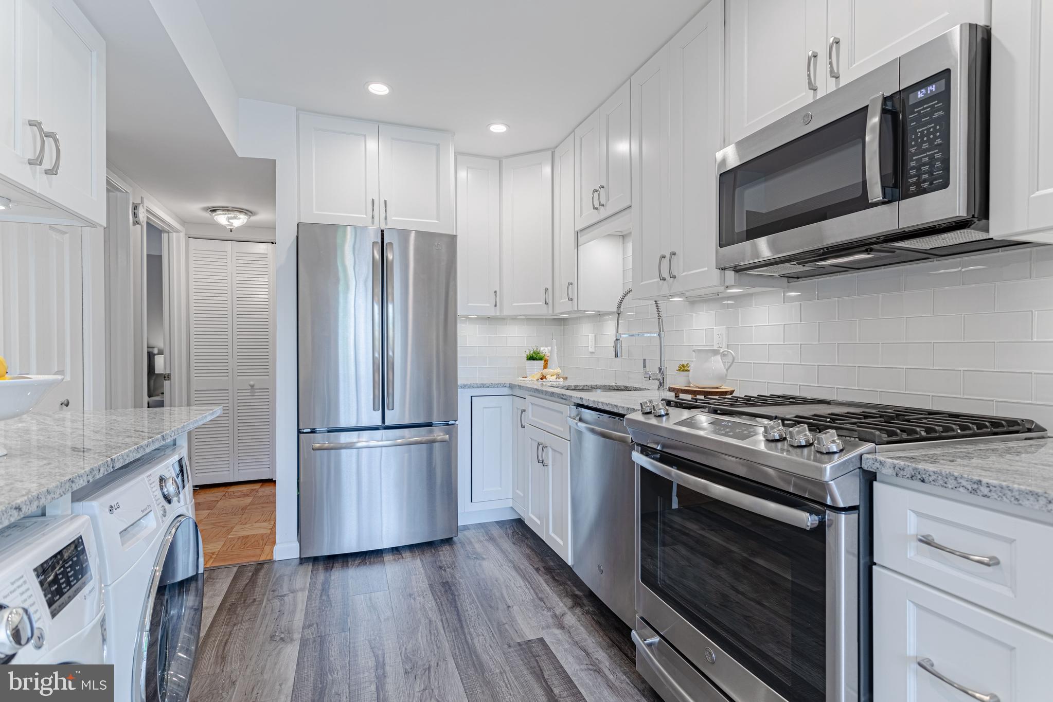 2115 Walsh View Terrace, Unit 8203 Silver Spring, MD 20902 - Photo 9 of 29