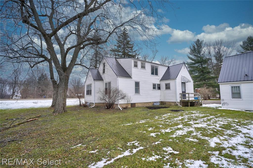 8085 Corunna Road Flint, MI 48532 - Photo 18 of 98
