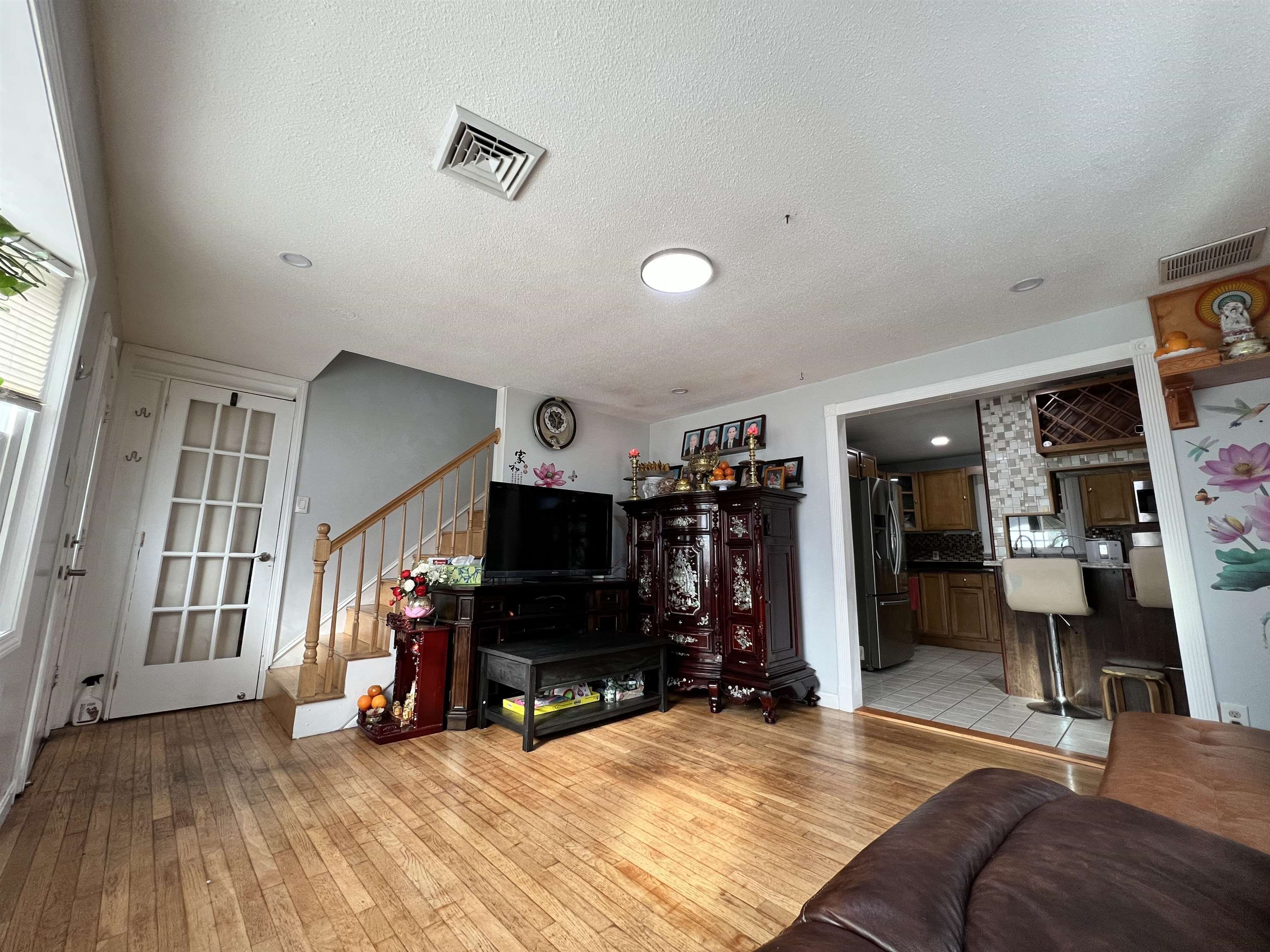 230 Somerville Street Manchester, NH 03103 - Photo 11 of 39