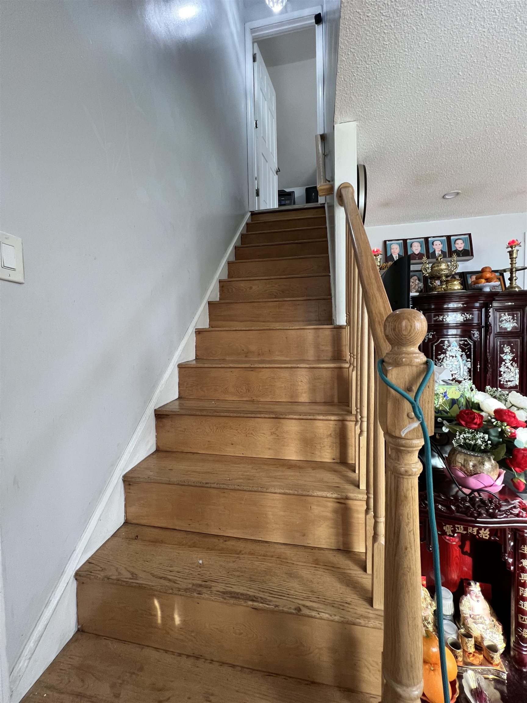 230 Somerville Street Manchester, NH 03103 - Photo 12 of 39