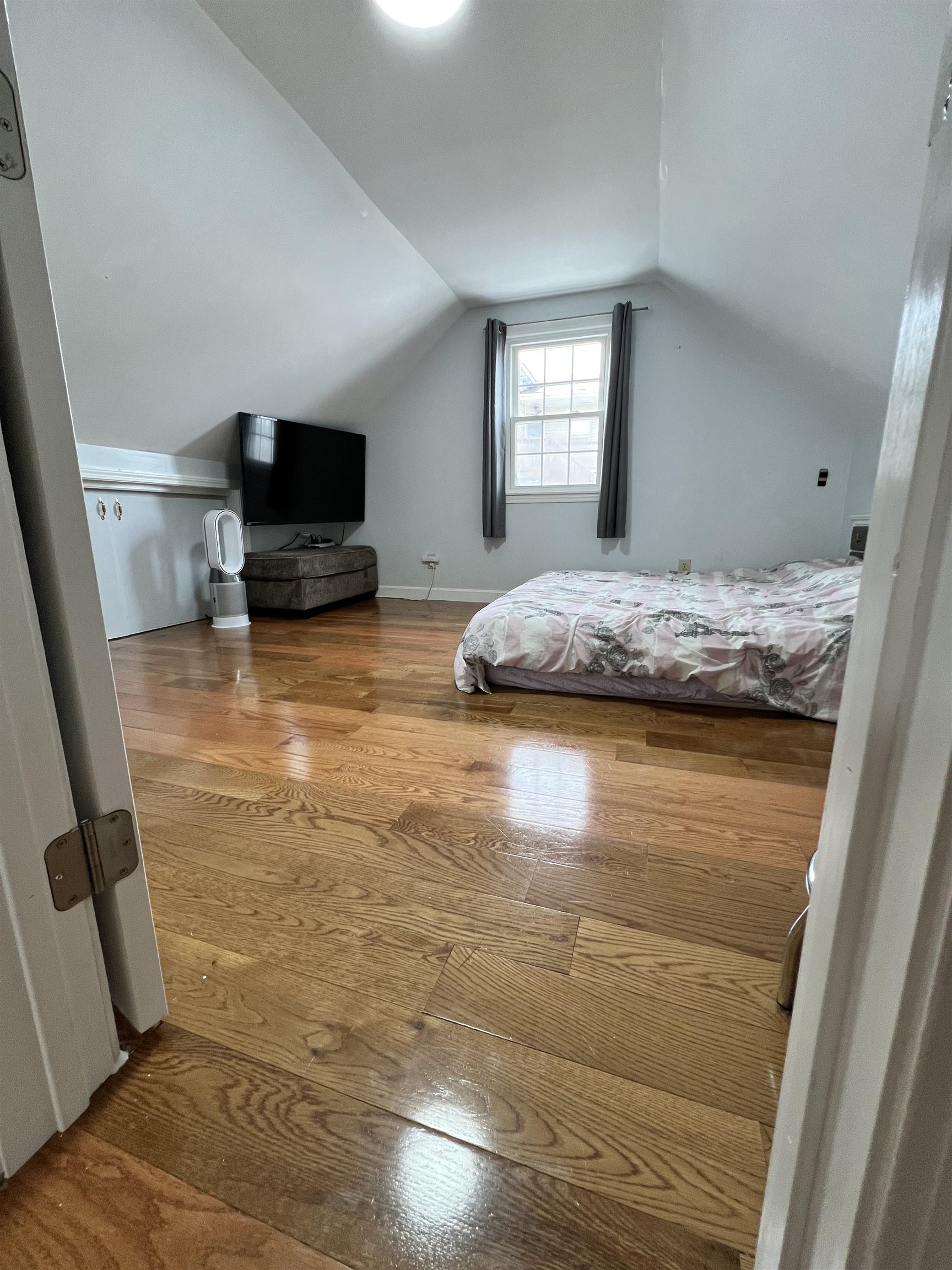 230 Somerville Street Manchester, NH 03103 - Photo 14 of 39