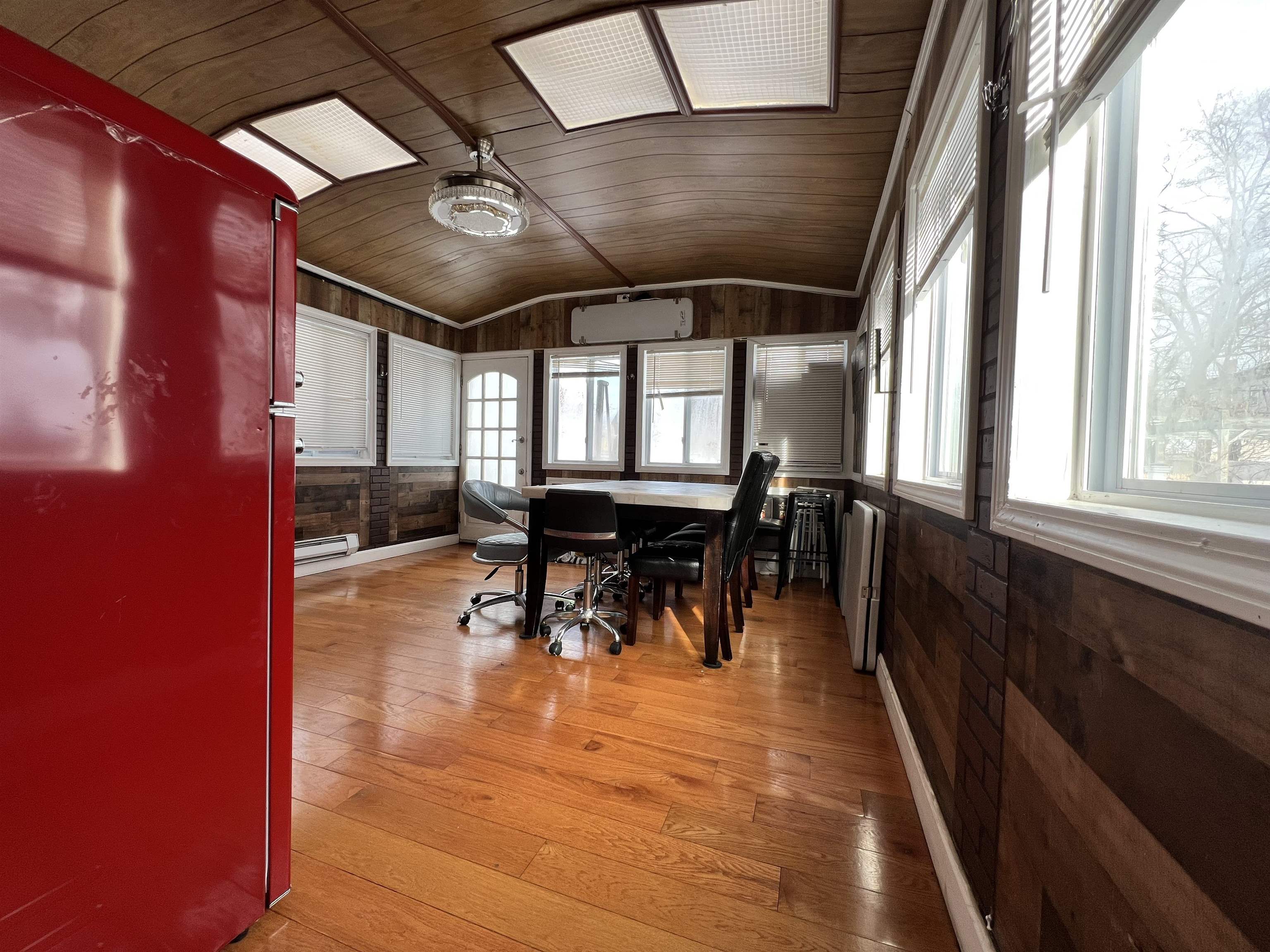 230 Somerville Street Manchester, NH 03103 - Photo 36 of 39