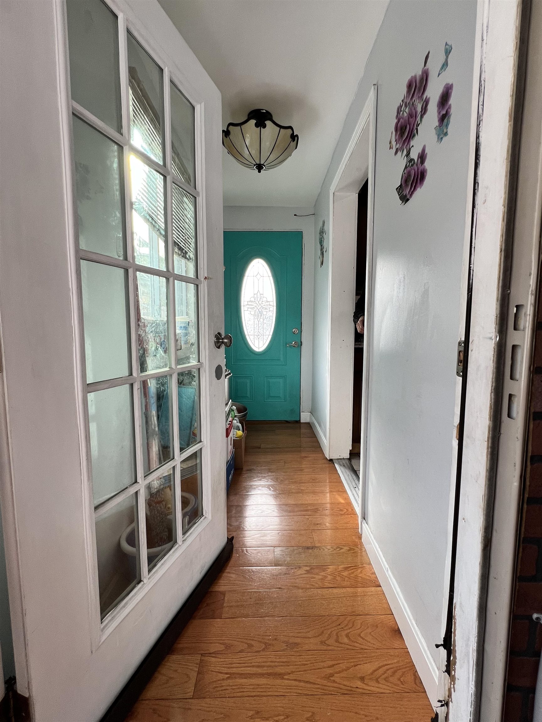 230 Somerville Street Manchester, NH 03103 - Photo 6 of 39