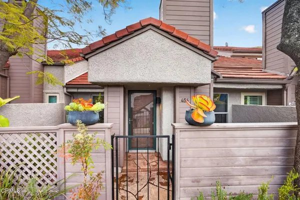 $735,000 | 456 Via Colinas, Thousand Oaks, CA 91362