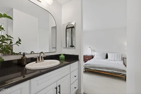 $735,000 | 456 Via Colinas, Thousand Oaks, CA 91362