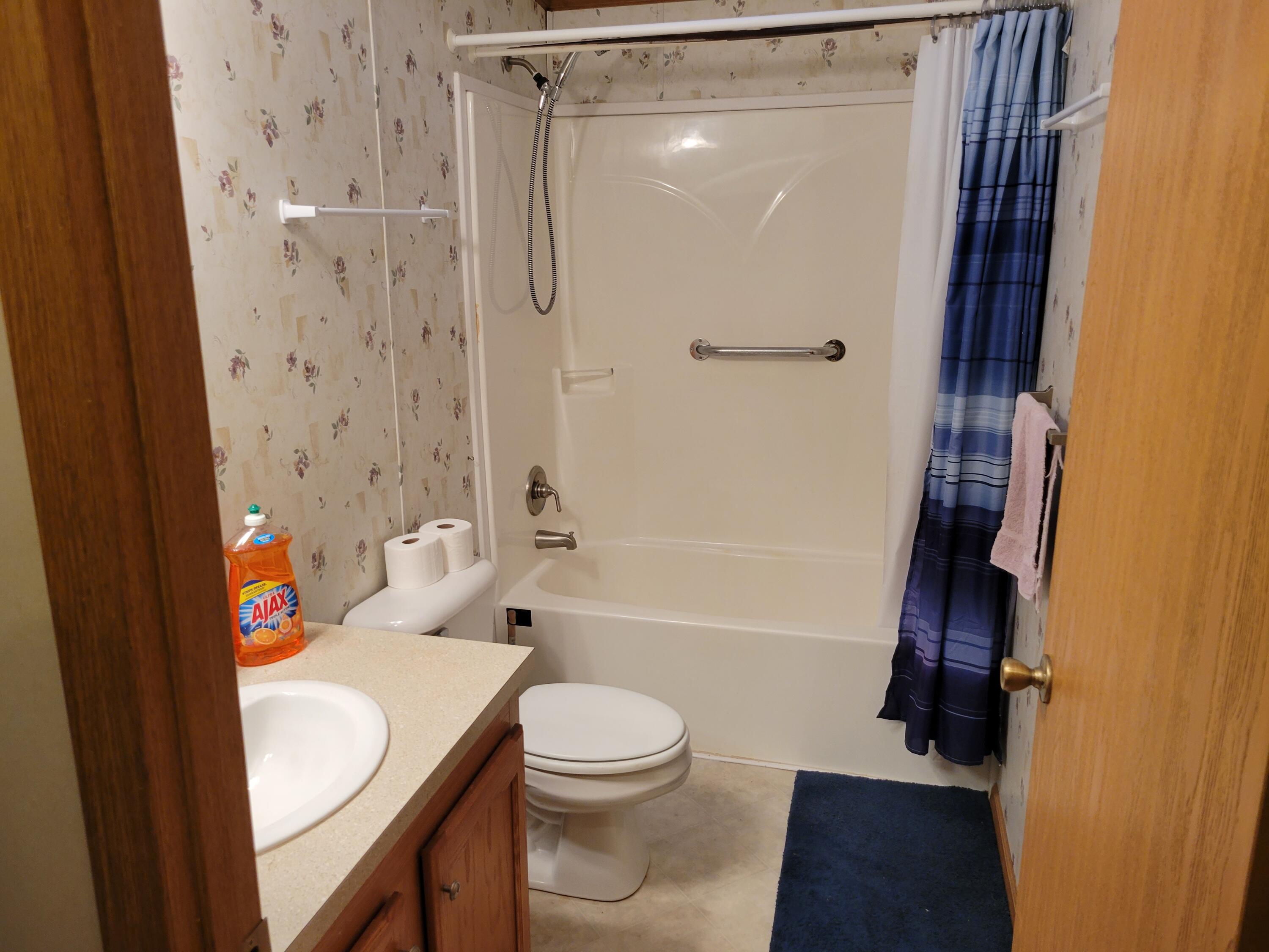 473 Darling Road Hudson, ME 04449 - Photo 19 of 37 20221028_173523