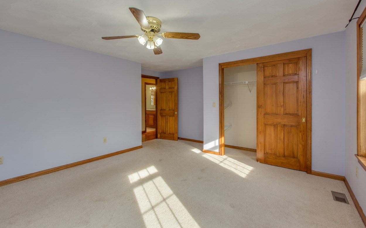 151 Barretts Hill Road Hudson, NH 03051 - Photo 21 of 39