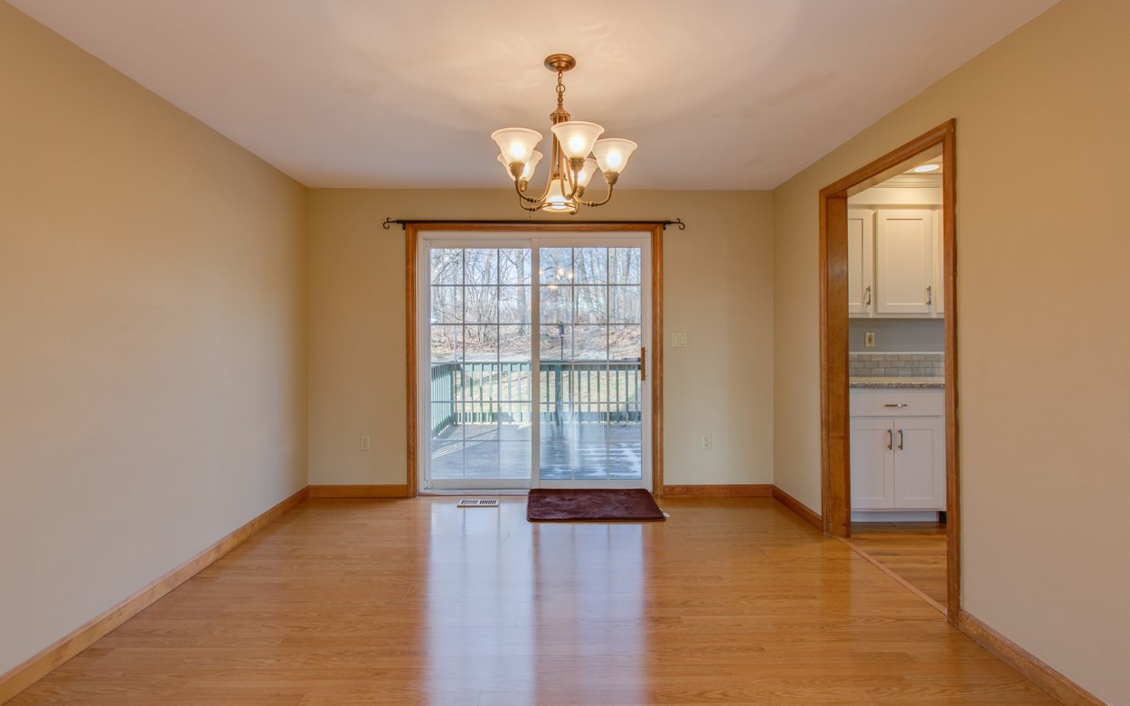 151 Barretts Hill Road Hudson, NH 03051 - Photo 6 of 39