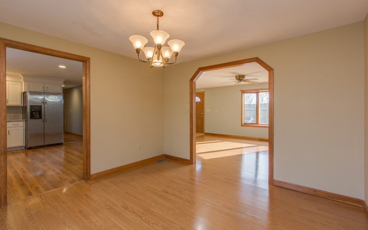 151 Barretts Hill Road Hudson, NH 03051 - Photo 7 of 39