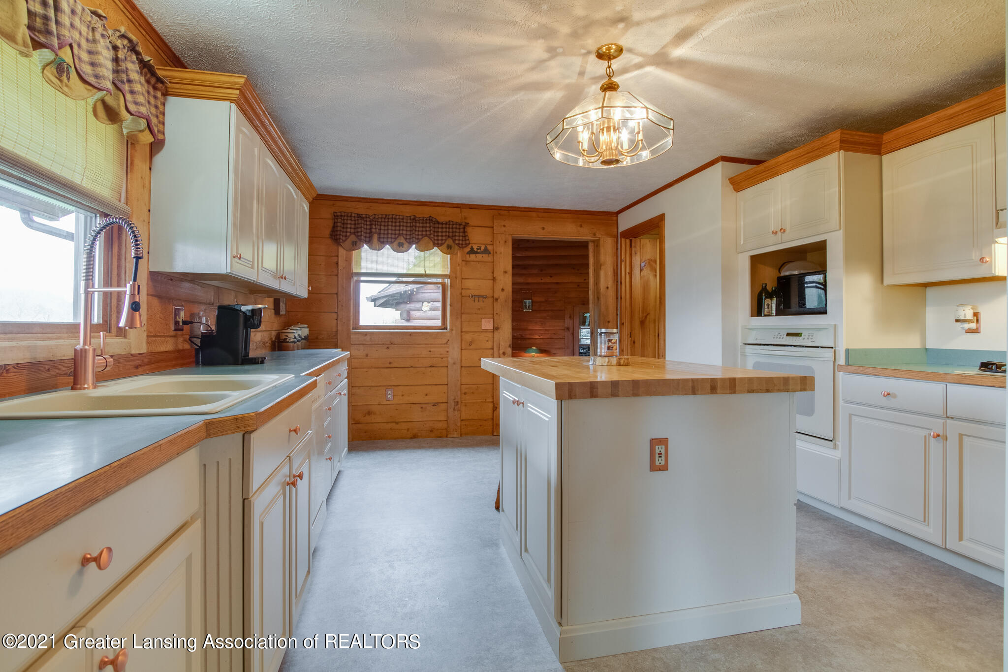 6700 Sleight Road Bath, MI 48808 - Photo 24 of 51 6700_Sleight_JEFF-40