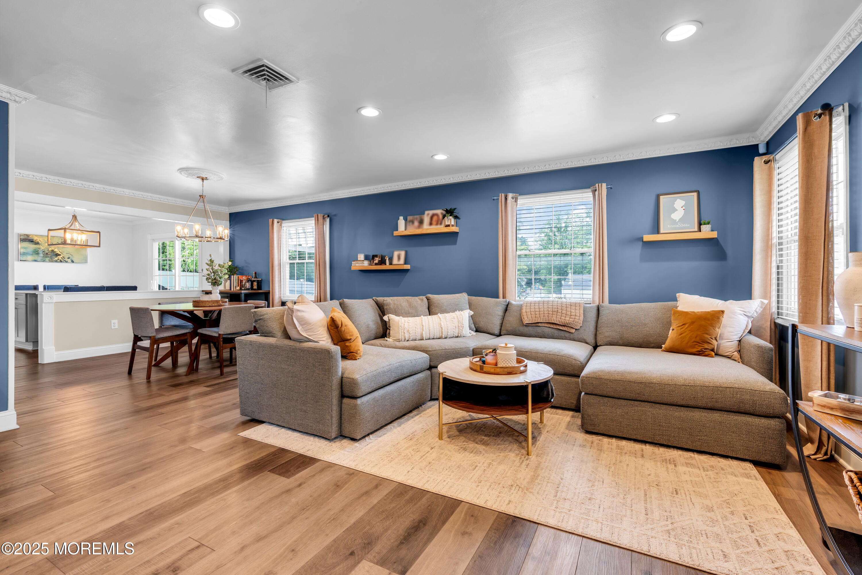 511 Line Road Aberdeen, NJ 07747 - Photo 24 of 53 a living room with furniture and a wooden floor