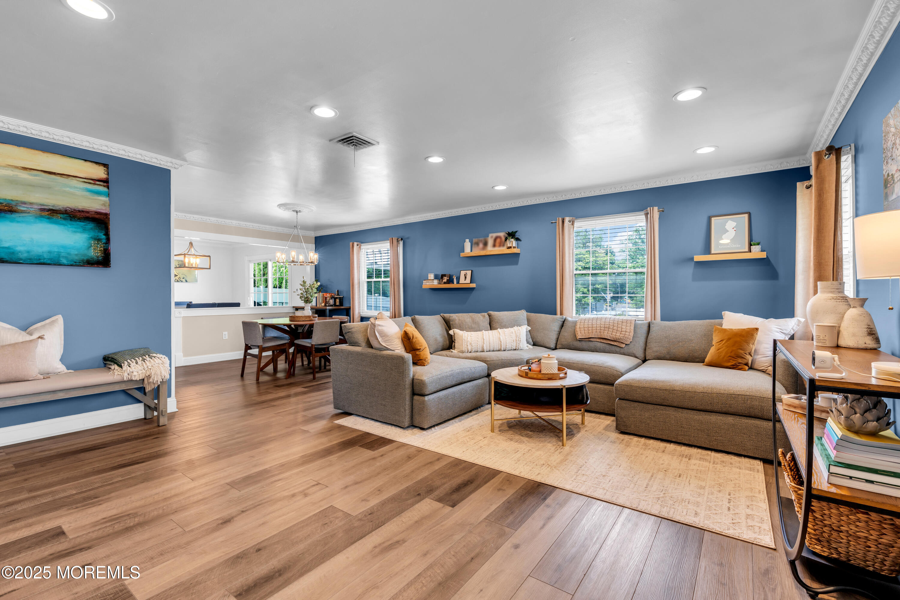 511 Line Road Aberdeen, NJ 07747 - Photo 25 of 53 a living room with furniture wooden floor and windows