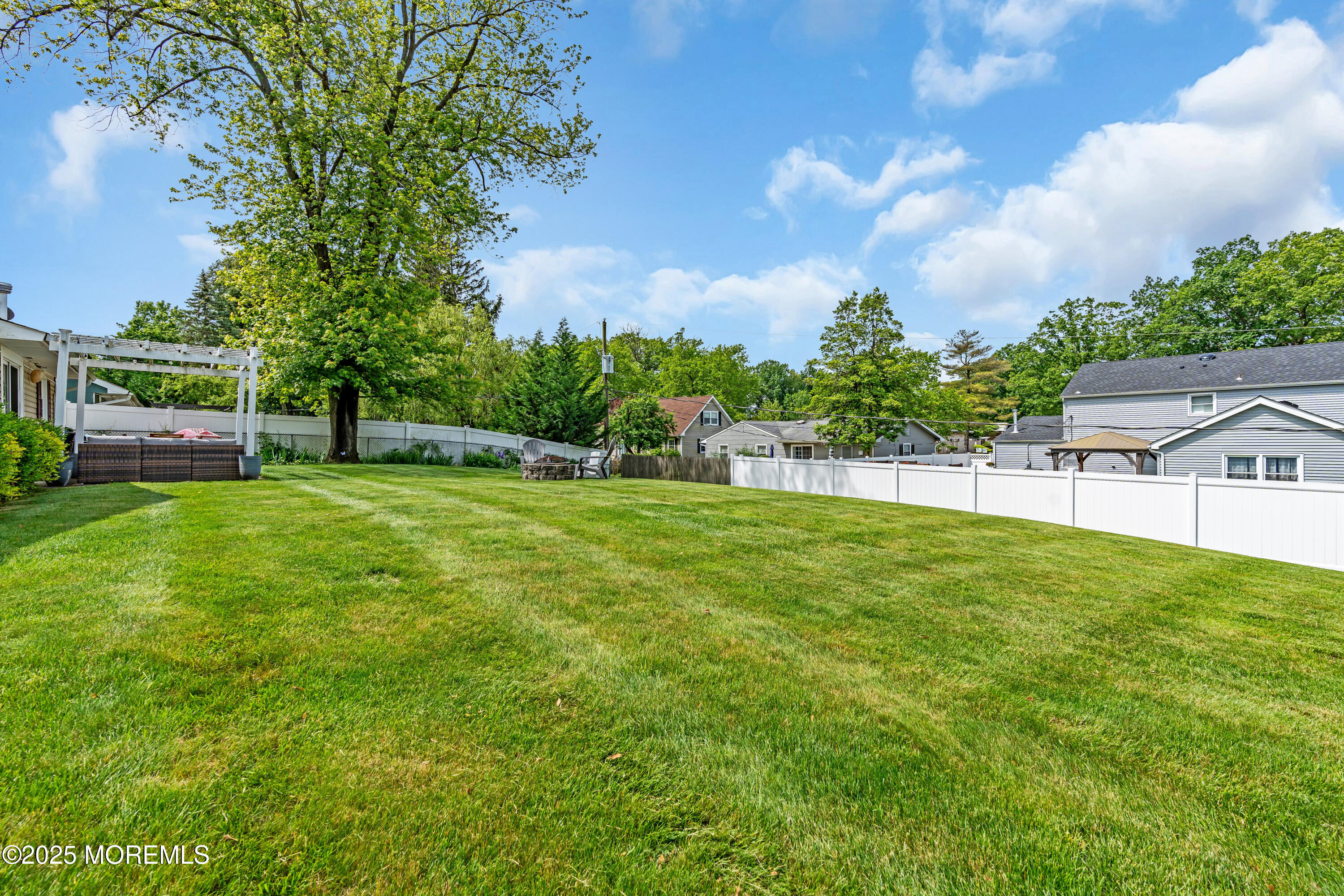 511 Line Road Aberdeen, NJ 07747 - Photo 48 of 53 a view of a backyard