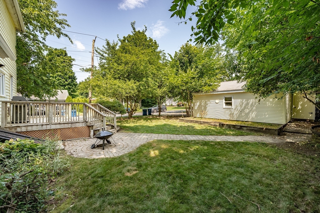 138 Ashley Street West Springfield, MA 01089 - Photo 17 of 19 Gallery Image 17